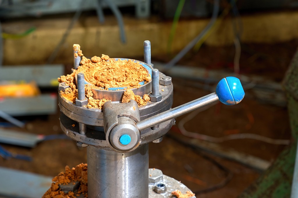 club soda hdr belgie urbex spa belgique belgium decay verlaten fabriek usine factory spawater bronwater ingestort lost abandoned